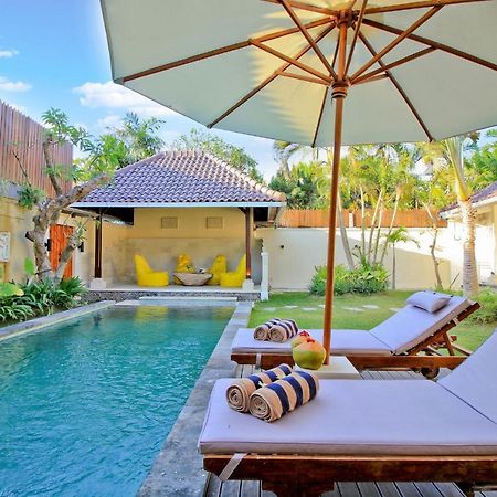 Uma Lima Villa Batu Belig - Close To The Beach Canggu  Luaran gambar