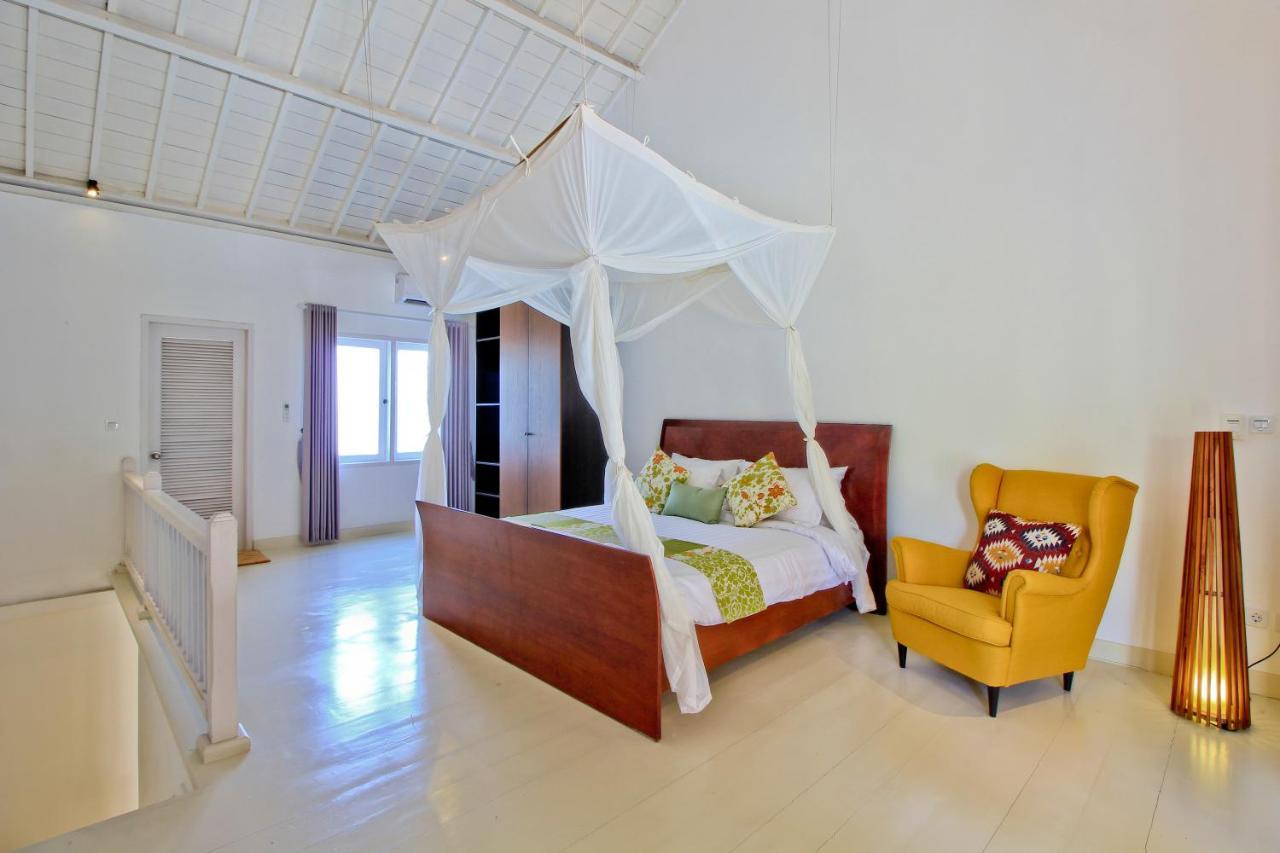 Uma Lima Villa Batu Belig - Close To The Beach Canggu  Luaran gambar