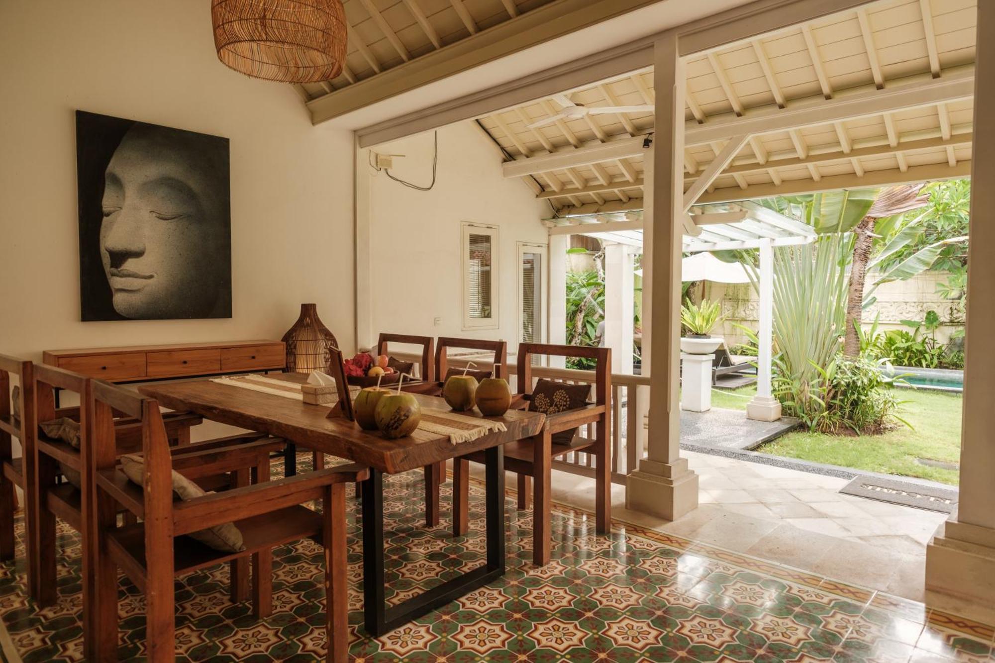 Uma Lima Villa Batu Belig - Close To The Beach Canggu  Luaran gambar