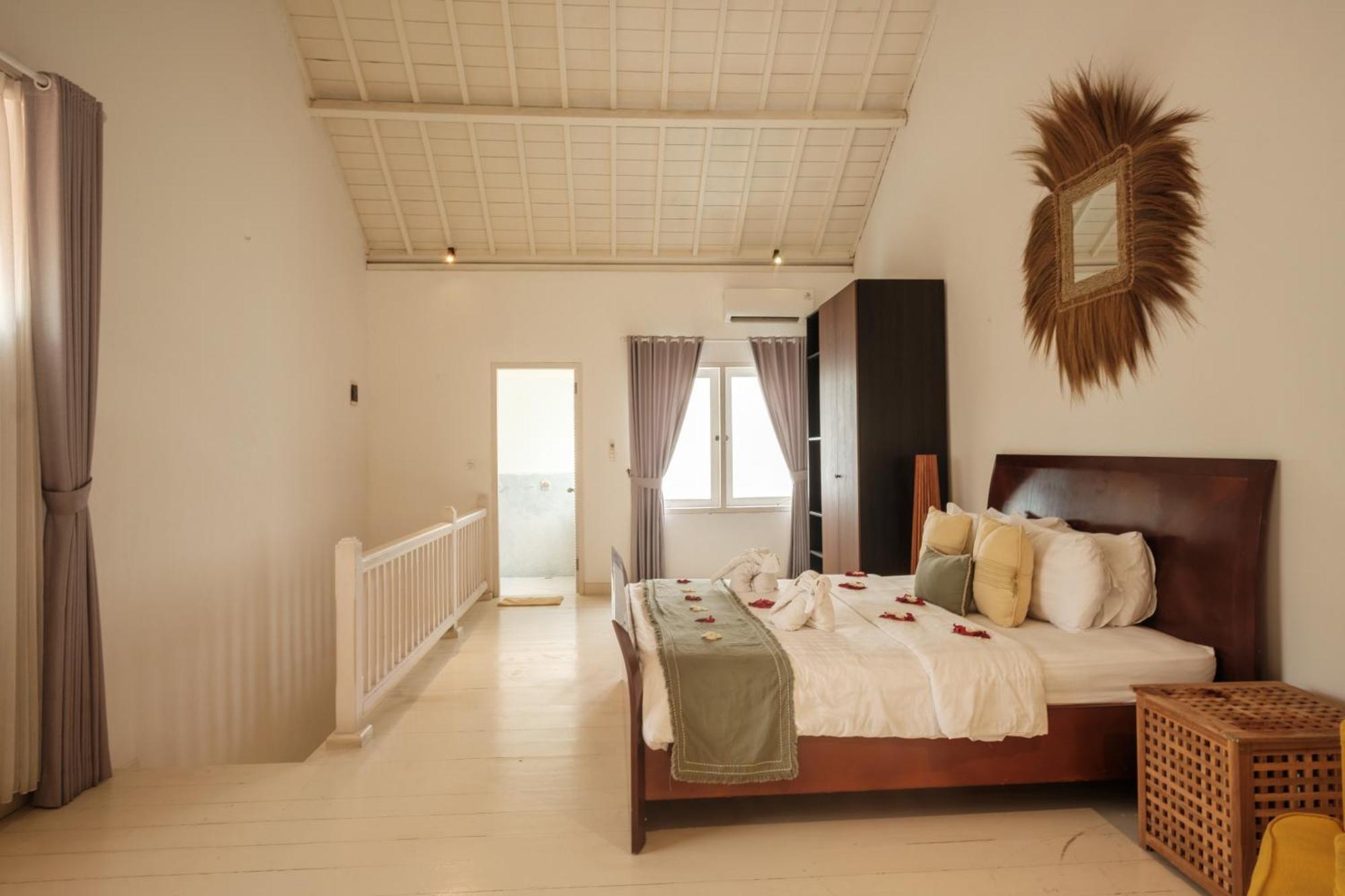Uma Lima Villa Batu Belig - Close To The Beach Canggu  Luaran gambar