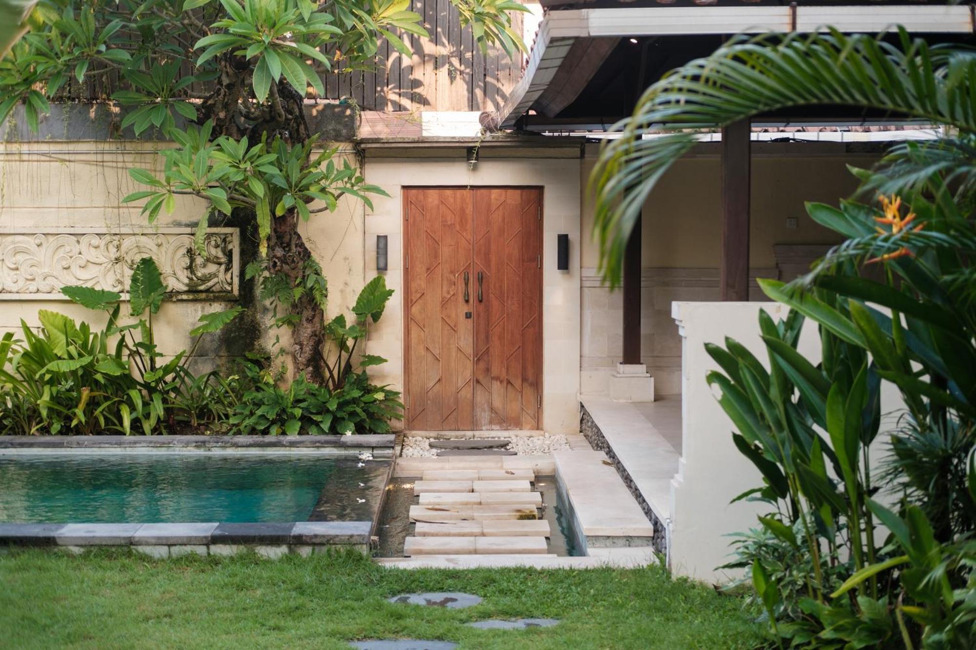 Uma Lima Villa Batu Belig - Close To The Beach Canggu  Luaran gambar