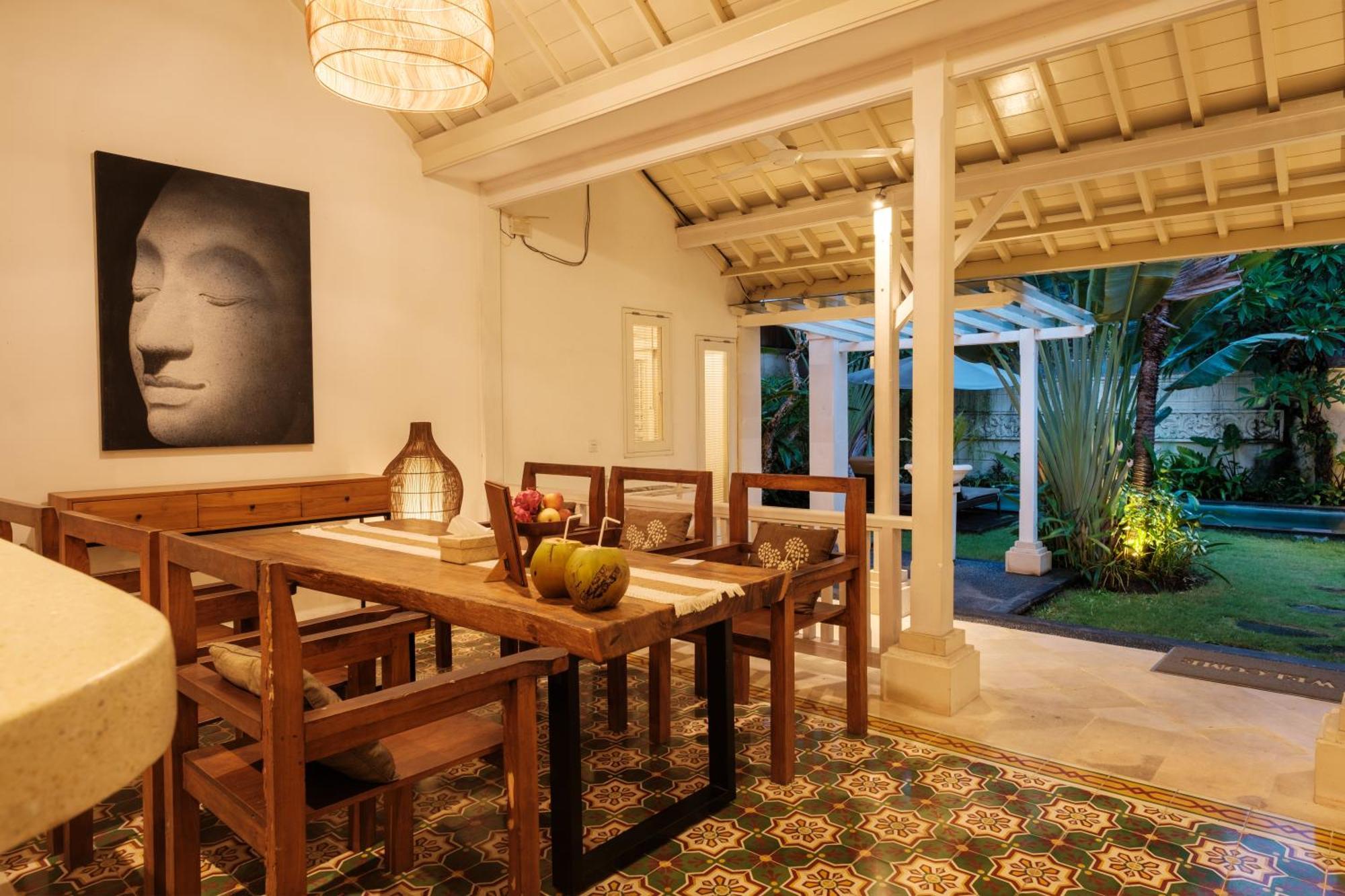 Uma Lima Villa Batu Belig - Close To The Beach Canggu  Luaran gambar