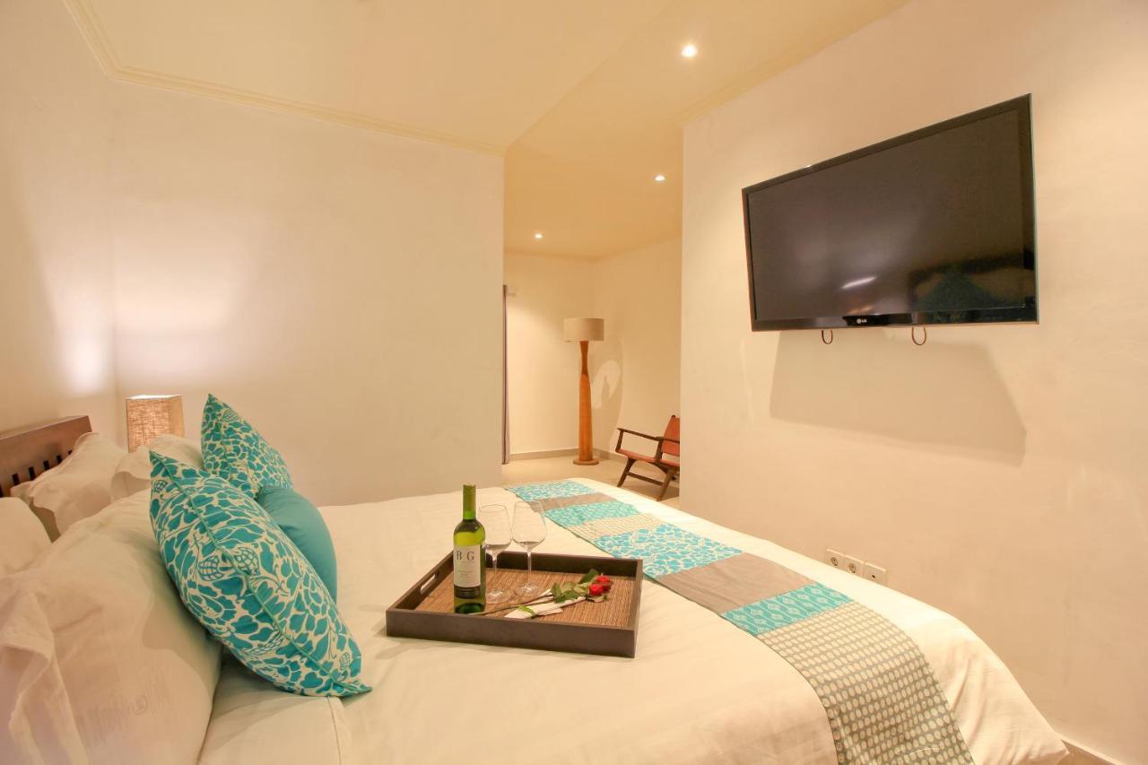 Uma Lima Villa Batu Belig - Close To The Beach Canggu  Luaran gambar