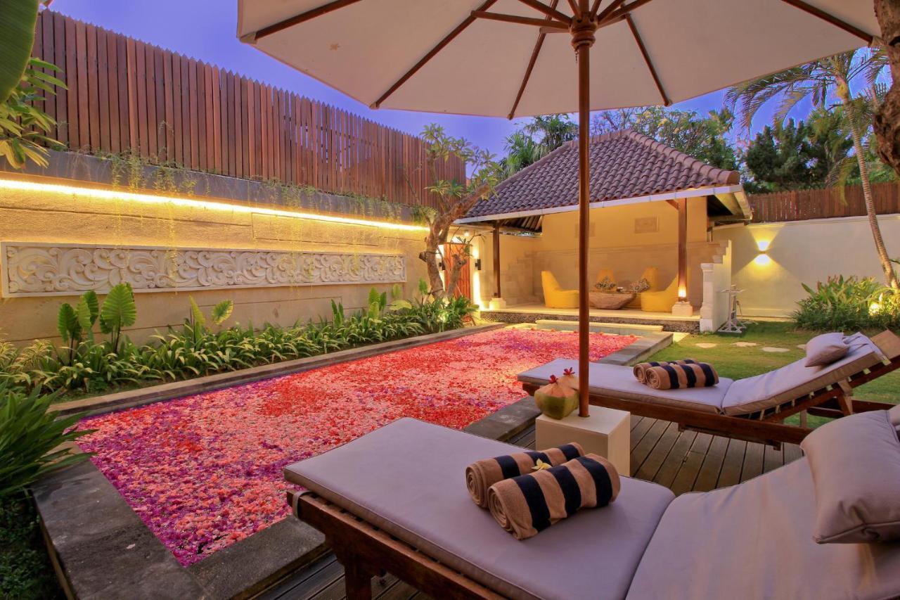 Uma Lima Villa Batu Belig - Close To The Beach Canggu  Luaran gambar