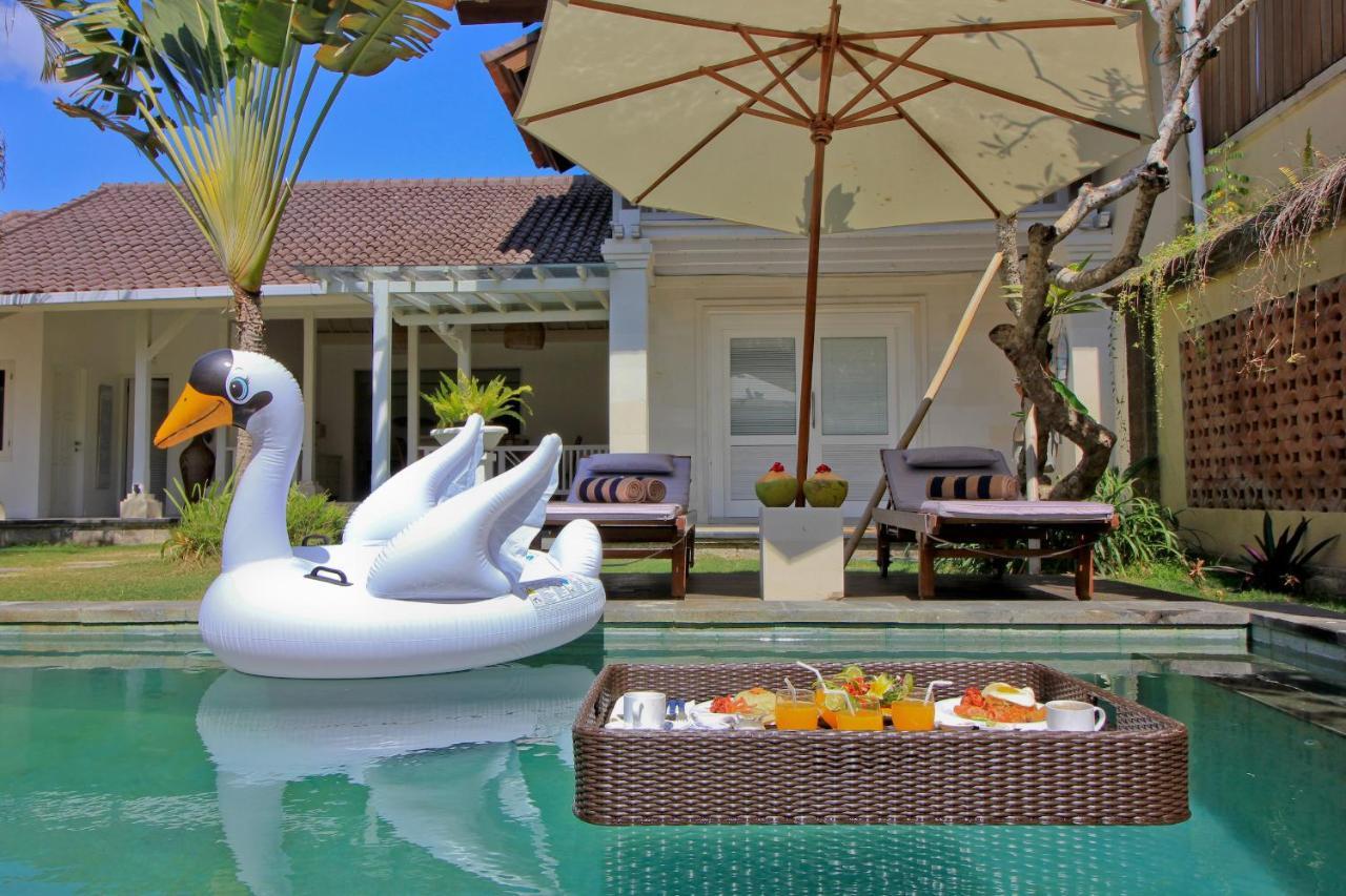 Uma Lima Villa Batu Belig - Close To The Beach Canggu  Luaran gambar